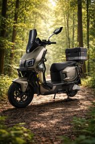 Електроскутер 2000W V-1 LFP 76.8 V 30 Ah LiFePO4, запас ходу 80 км, міський електроскутер з кофром Зелений