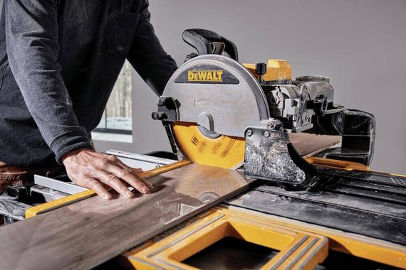 Плиткоріз настільний мережевий 250*25,4мм DeWALT D36000 | Зображення 4
