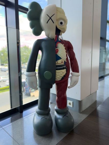 Статуетка Kaws Companion Open Edition велика колекційна фігурка 130 см kw003 | Зображення 4