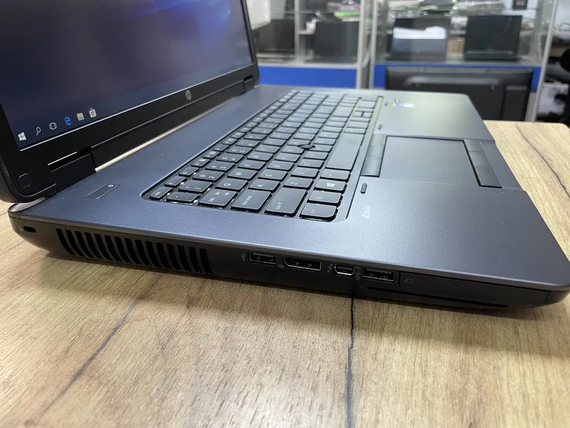 Ноутбук HP Zbook 17 17.3  HD+ core i7 4700MQ/8gb/240Gb SSD/Nvidia Quadro K610M | Зображення 3