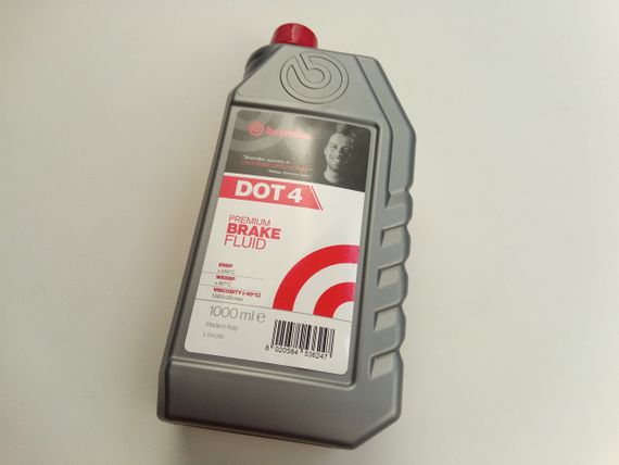 Гальмівна рідина BREMBO DOT-4 1 л (L 04 010) (1135521)