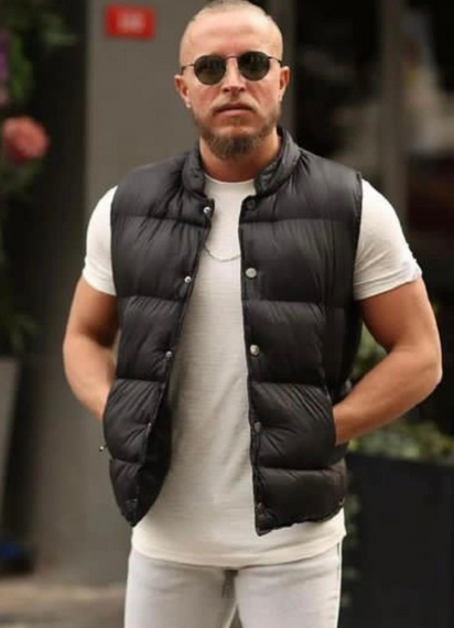 Мужской стеганый черный жилет на кнопках MI010 цвет черный, размер 56/58