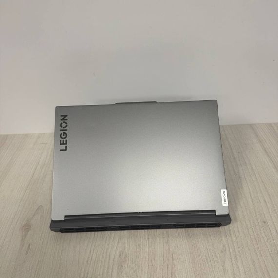 Игровой ноутбук Б-класс Lenovo Legion 5 16IRX9 / 16" (2560x1600) IPS / Intel Core i7-14700HX (20 (28) ядра по 1.5 - 5.5 GHz) / 16 GB DDR5 / 512 GB SSD NVMe / nVidia GeForce RTX 4070, 8 GB GDDR6, 128-bit / WebCam б/у | Зображення 6