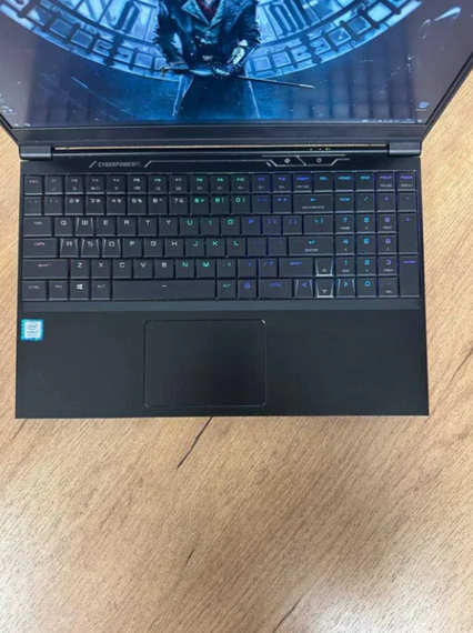 Ноутбук CyberPower Tracer III 15R 144Hz i7 9750H 16Gb SSD 1Tb RTX 2060 Б/В | Зображення 1
