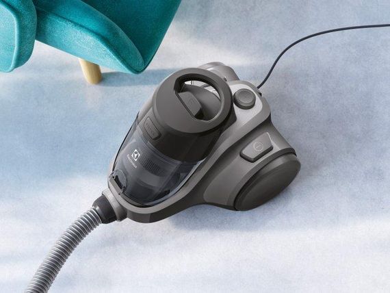 Контейнерний потужний пилосос для сухого чищення дому ELECTROLUX EC41-4T циклонного типу без мішка з колбою | Зображення 5