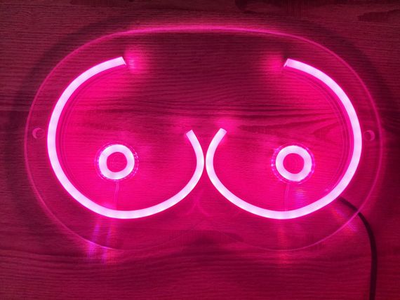 Неоновий світильник Груди 300х190 acr-n000043 | Зображення 7