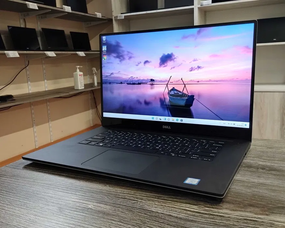 Ультрабук Dell Precision 5520|15.6 4K,IPS/i7-7820HQ/16Гб/QuadroM1200 4GB/512 SSD