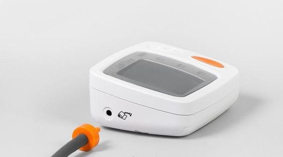 Тонометр Little Doctor LD-30 автоматический на плечо с адаптером гарантия 5 лет | Зображення 1