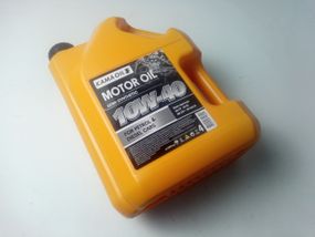 Олива моторна 10W-40 напівсинтетична KAMA OIL 4 л.