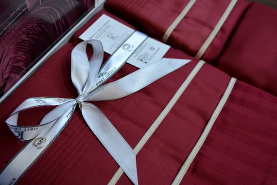 Постільна білизна First Choice Deluxe Satin 200х220 Stripe Style Dark Red | Зображення 3