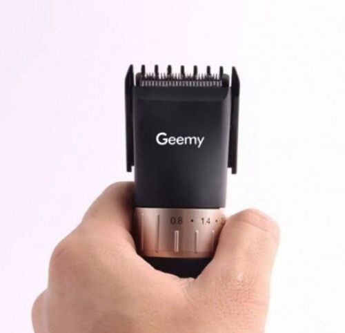 Профессиональная аккумуляторная беспроводная машинка Geemy GM-6042 3 W для стрижки волос | Зображення 2