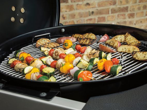 Вугільний гриль Weber Performer GBS 57 см, чорний | Зображення 9