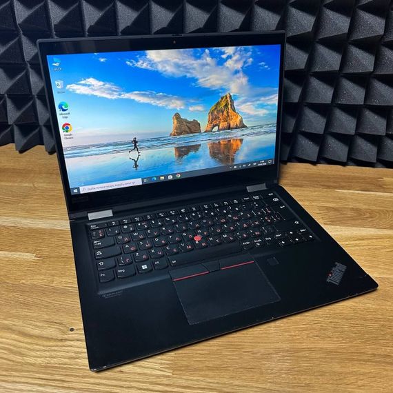 Ультрабук-трансформер Б-клас Lenovo ThinkPad X13 Yoga Gen1 / 13.3" (1920x1080) IPS Touch / Intel Core i5-10310U (4 (8) ядра по 1.7 - 4.4 GHz) / 16 GB DDR4 / 256 GB SSD / Intel UHD Graphics / WebCam / Win 10 б/в | Зображення 3