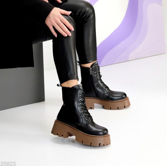 Молодіжні чорні шкіряні зимові черевики берці на масивній підошві карамель | Зображення 4