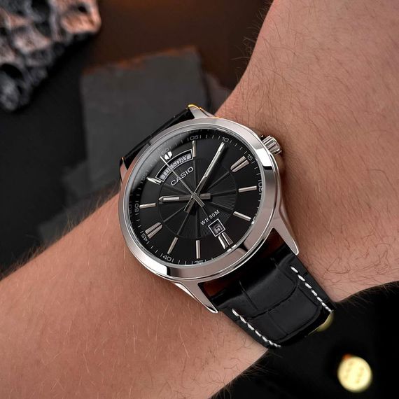 Чоловічий годинник Casio MTP-1381L-1A | Зображення 5