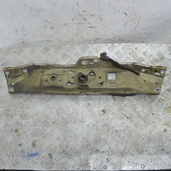 Панель передня Opel Astra H 2005-2010 Панель телевізор передня Опель Астра Н планка під капот | Зображення 2