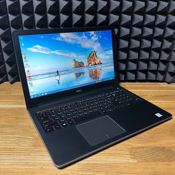 Ноутбук Б-класс Dell Vostro 5568 / 15.6" (1920x1080) IPS / Intel Core i5-7200U (2 (4) ядра по 2.5 - 3.1 GHz) / 8 GB DDR4 / 256 GB SSD / Intel HD Graphics 620 / WebCam б/у | Зображення 2