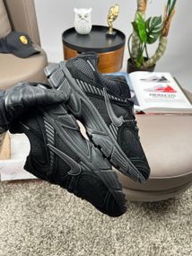 Чоловічі кросівки V5 RNR All Black , В'єтнам A4210 42 27