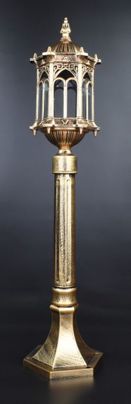 Ліхтар вуличний на ніжці 27100 Золото 78х16х16 см.
