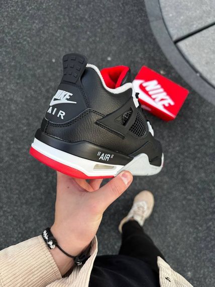 Зимові кросівки Nike Air Jordan 4 Retro (black & red) | Зображення 6