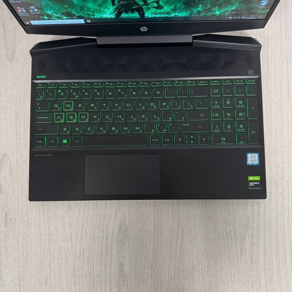 Игровой ноутбук HP Pavilion Gaming 15-dk0025ur / 15.6" (1920x1080) IPS / Intel Core i5-9300H (4 (8) ядра по 2.4 - 4.1 GHz) / 16 GB DDR4 / 256 GB SSD + 1000 GB HDD / nVidia GeForce GTX 1650, 4 GB GDDR5, 128-bit / WebCam б/у | Зображення 2