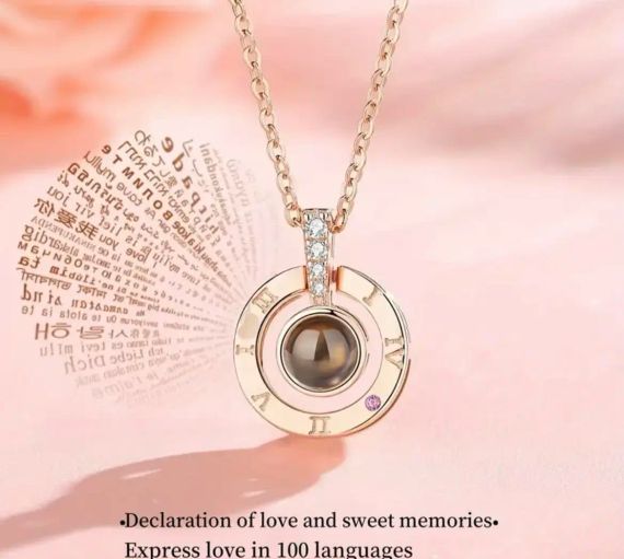 New Кулон підвіска з проекцією I love you Я тебе люблю 100 мовами світу у формі серця | Зображення 4