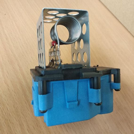 Peugeot 5008 (від 2009-) реостат резистор вентилятора пічки 9662240180 1308CP Пежо | Зображення 1