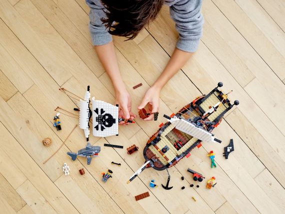 Конструктор LEGO Creator Піратський корабель (31109) | Зображення 1