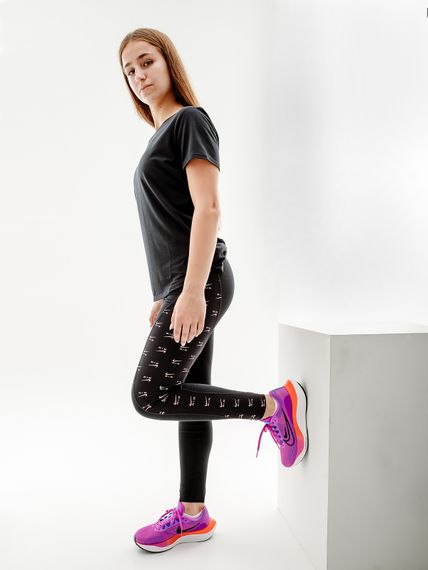 Футболка Nike W NK ONE LUXE DF SS STD TOP | Зображення 3