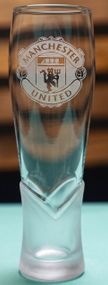Пивний келих крафтовий 440 мл ФК Манчестер Юнайтед FC Manchester United з гравіюванням подарунок для фаната ФК  футбол