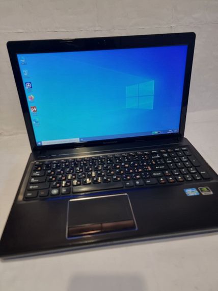 Ноутбук Б-клас Lenovo G580 / 15.6" (1366x768) TN / Intel Core i3-2328M (2 (4) ядра по 2.2 GHz) / 8 GB DDR3 / 80 GB HDD / nVidia GeForce GT 635M, 2 GB GDDR3, 128-bit / WebCam б/в | Зображення 1
