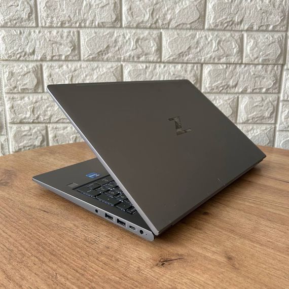 Мобильная рабочая станция Б-класс HP ZBook Power 15 G9 / 15.6'' (1920x1080) IPS / Intel Core i7-12700H (14 (20) ядер по 3.5 - 4.7 GHz) / 16 GB DDR5 / 512 GB SSD / nVidia RTX A1000, 4 GB GDDR6, 128-bit / WebCam б/у | Зображення 5