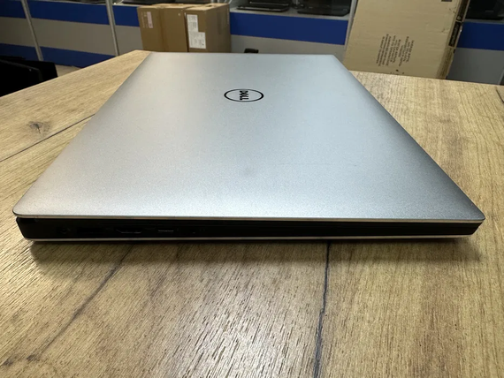 Ноутбук Dell Precision 5520 15.6" FHD IPS i7 6820HQ/8Gb/256Gb SSD/Quadro M1200 | Зображення 5