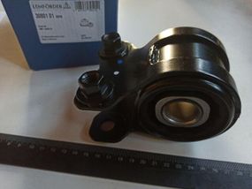 Сайлентблок переднього важеля (задній) Focus/C-Max, LEMFORDER (30801 01)