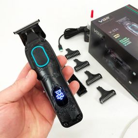 Подстригательная машинка VGR, Профессиональный триммер с набором насадок, Моющаяся машинка для стрижки CE-54
