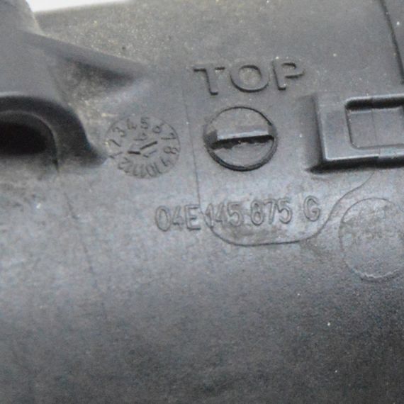 Фланець турбіни 1.0 TSI Audi A1 Патрубок повітря від турбіни до радіатора Ауді а1 04E145875G | Зображення 3