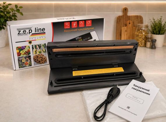 Вакуумний пакувальник Zepline ZP-00381 200 Вт із 6 програмами та LED-підсвіткою | Зображення 4