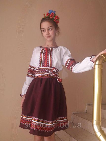 Український костюм для дівчинки, блузка поплін біла, спідниця габардин бордова, продаж — прокат | Зображення 4
