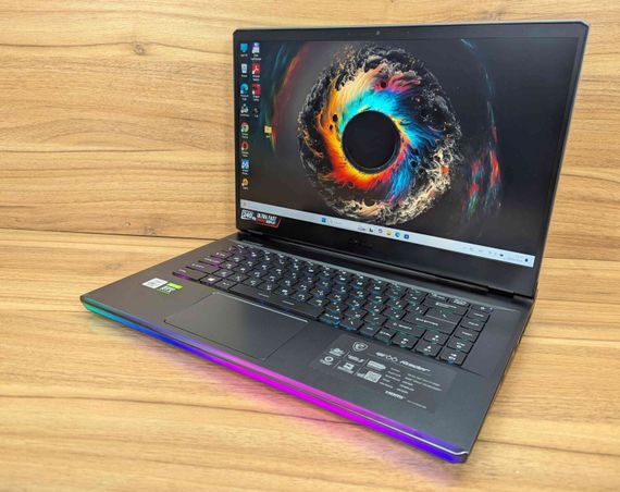 Ігровий ноутбук Б-клас MSI GE66 Raider 10SFS / 15.6" (1920x1080) IPS / Intel Core i7-10750H (6 (12) ядер по 2.6 - 5.0 GHz) / 32 GB DDR4 / 1000 GB SSD / nVidia GeForce RTX 2070 Super, 8 GB GDDR6, 256-bit / WebCam / Windows 11 б/в +Подарунок Миша / USB | Зображення 5