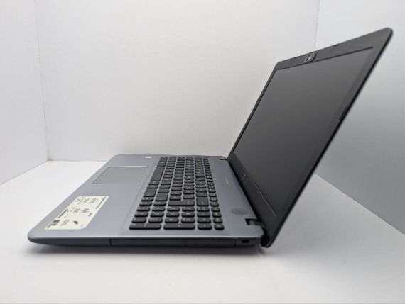 Ноутбук Asus X541U / 15.6" (1366x768) TN / Intel Core i3-6006U (2 (4) ядра по 2.0 GHz) / 10 GB DDR4 / 500 GB HDD / Intel HD Graphics 520 / WebCam / DVD-ROM б/у | Зображення 4
