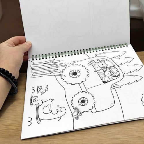 Набір для творчості "Coloring fun" (розмальовка з олівцями), шалений мікс | Зображення 1