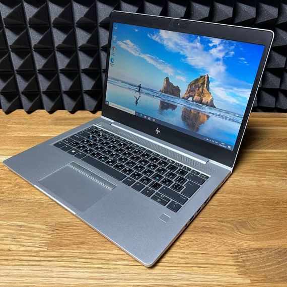 Ультрабук Б-класс HP EliteBook 735 G6 / 13.3" (1366x768) TN / AMD Ryzen 3 Pro 3300U (4 ядра по 2.1 - 3.5 GHz) / 8 GB DDR4 / 128 GB SSD / AMD Radeon Vega 6 Graphics / WebCam б/у | Зображення 3