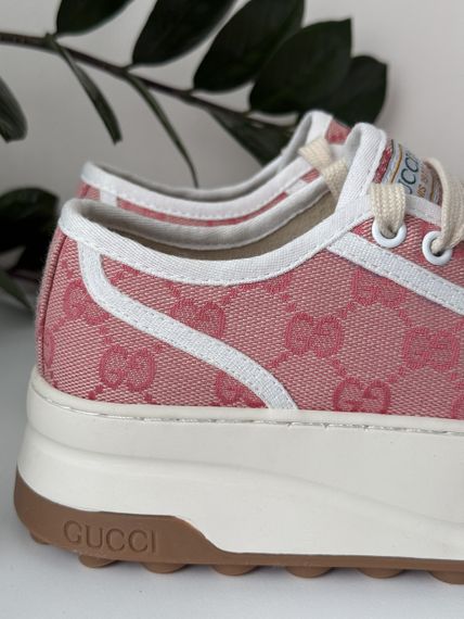 Кроссовки женские розовые Gu4i весна / осень 2462