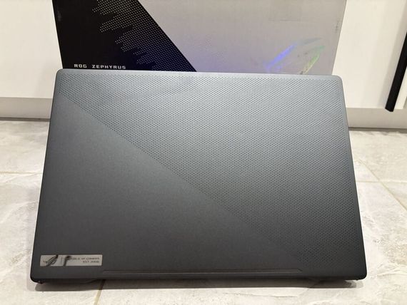 Ігровий ноутбук Asus ROG Zephyrus GA503Q / 15.6" (2560x1440) IPS / AMD Ryzen 9 5900HS (8 (16) ядер по 3.0 - 4.6 GHz) / 16 GB DDR4 / 1000 GB SSD M.2 / nVidia GeForce RTX 3080, 8 GB GDDR6, 256-bit / Коробка б/в | Зображення 5