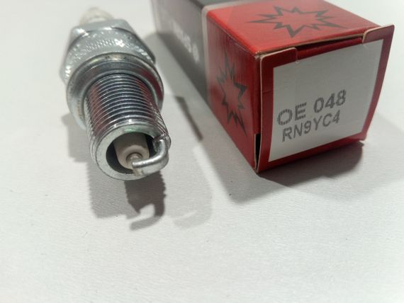 Свічка запалювання CHAMPION (OE048) ВАЗ 2110, 1 шт. ключ 21 (2112-3707010) (OE048/T10) | Зображення 2