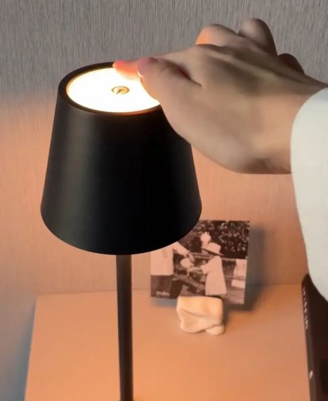 Лампа настольная аккумуляторная Cozy в скандинавском стиле 5 Вт 5200mA | Зображення 2