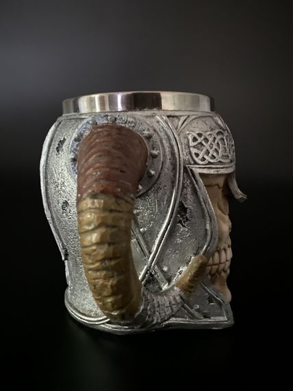 Кружка Вікінг Череп 3D — келих із епоксидної смоли та нержавіючої сталі 500мл | Зображення 2