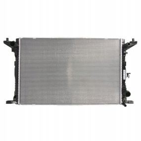 Радіатор двигуна Audi Q7 A6 C8 Audi A4 B9 Audi Q5 3.0 TDi 2015-8W0121251H 3.0 TDi