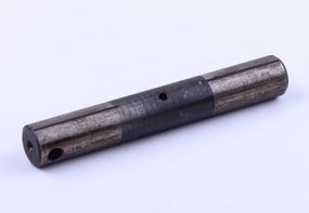 Ось сателлитов зад моста L-131 мм Джинма 200/204/240/244