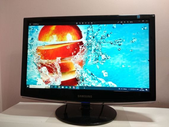 Монітор Б-клас Samsung SyncMaster 2033SN / 20" (1600x900) TN+film / VGA б/в | Зображення 1